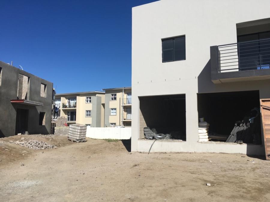 2 Bedroom Property for Sale in Parklands East Western Cape